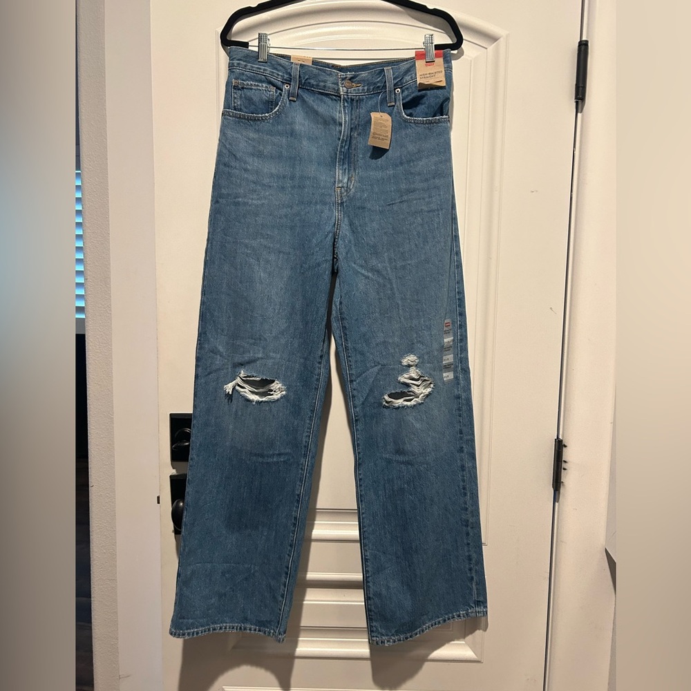 levi’s high waisted straight jeans, 31x31